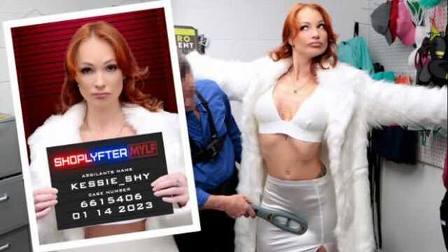 Охранник выебал в срандель воровку милфу