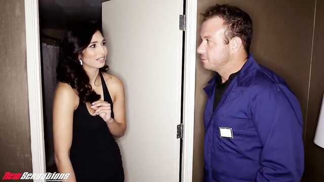 Ночной рум сервис от смазливой латины