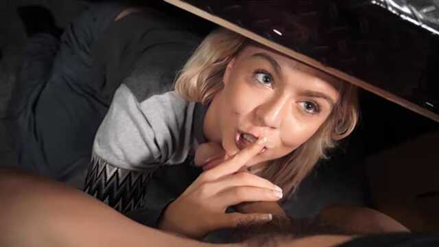 В общаге можно особо не прятаться для ебли