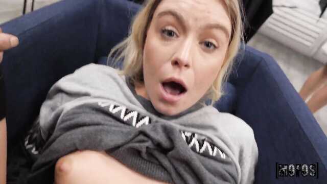 В общаге можно особо не прятаться для ебли