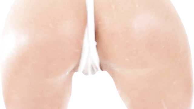 Невероятно грубо отжарил сраку резвой блондинки