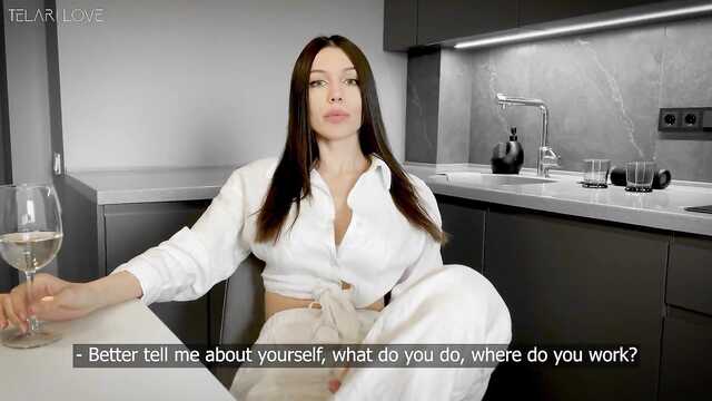 Сводная сестра немного выпила и захотела секса с братом