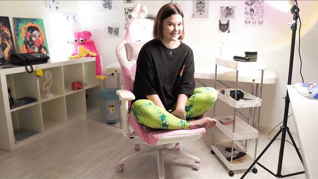 Чтобы работу не потерять, нужно трахаться