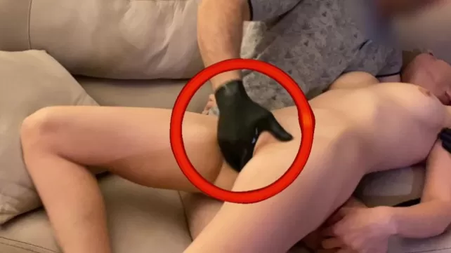 Член не стоит, но руки то на месте