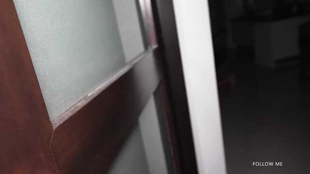 Бандит в маске понял, лучше ебать чем воровать