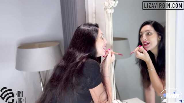 Мачеха вернулась с вечеринки и захотела секса с пасынком