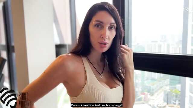 Массаж с продолжением для красивой милф