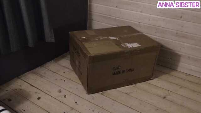 Девушка пришла потрахаться в ночь Хэллоуина