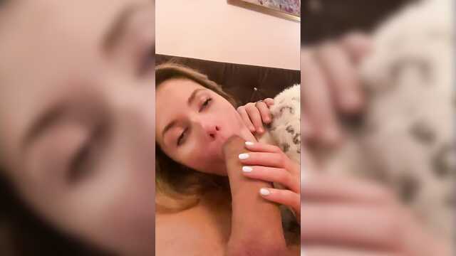 Огромный хуй не помещается в рот