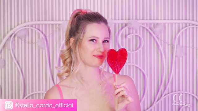 Как же мне нравится дрочить и кончать перед вебкой