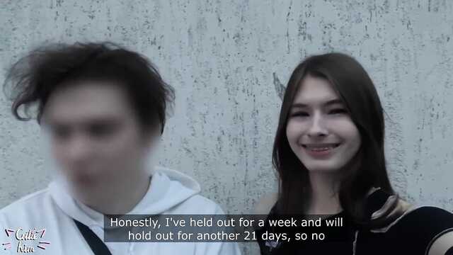 Сексуальная девушка довела незнакомца до оргазма