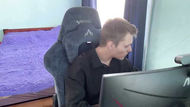 Молодая мама моего друга хороша во время секса