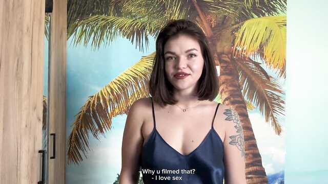 Молодая мама моего друга хороша во время секса