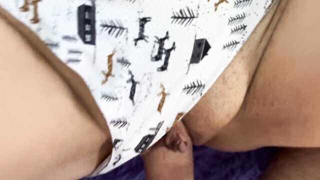 Трахает девушку однокурсницу после уговоров