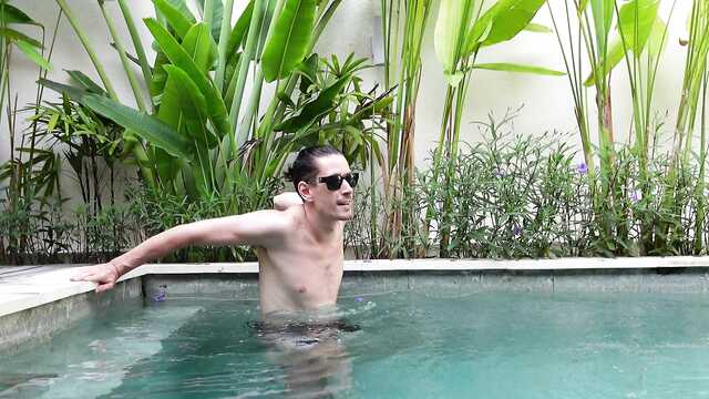 Горячий секс в отеле с бойфрендом на отдыхе