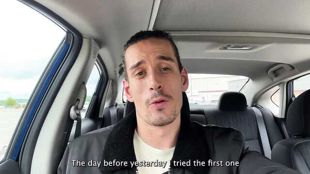 И в Канаде азиатке секс обломился