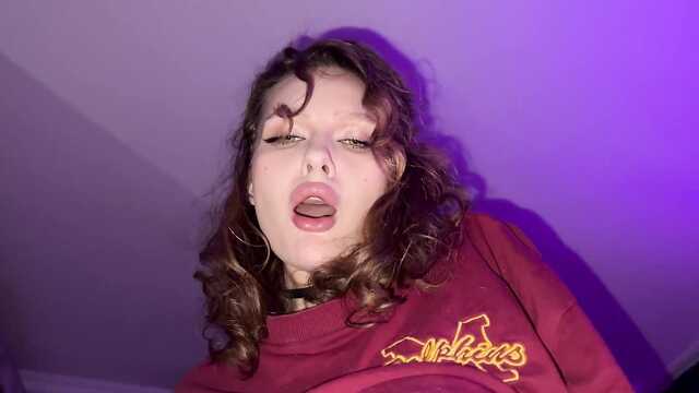 Ты вел себя хорошо, поэтому можешь ебать мой анус