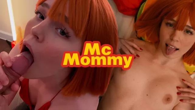 Трахает в ротик рыжую зрелую бабу из Макдональдса