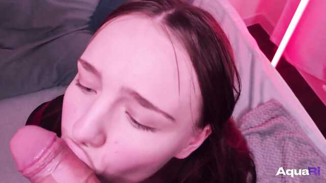 Милый, я все еще девственна, давай просто отсосу