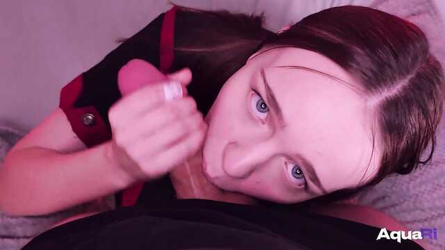 Милый, я все еще девственна, давай просто отсосу