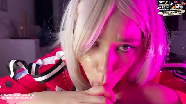 Инопланетную Алису четко оттрахали