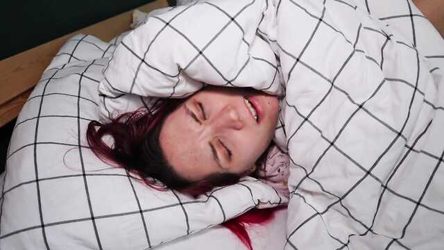 Отчим снова попутал меня с мамой и засадил в очко