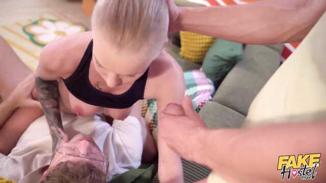 Новые приключения в секс хотеле