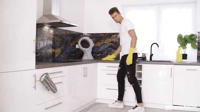 Неугомонность рыжей мачехи