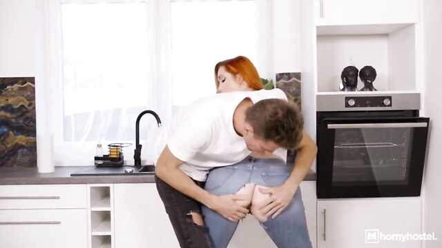 Неугомонность рыжей мачехи