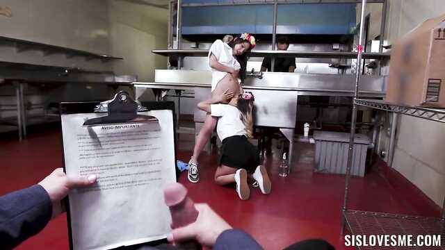 Сестрички опять что-то задумали