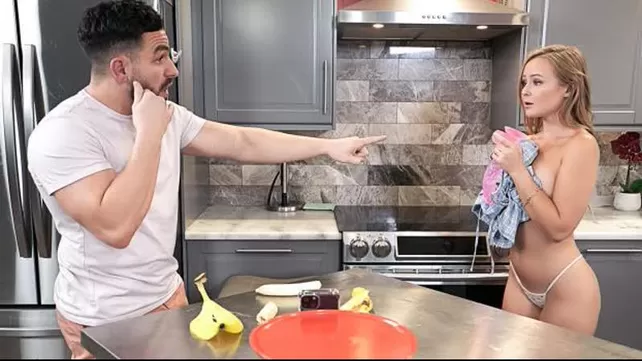 Никак сестричка не угомонится