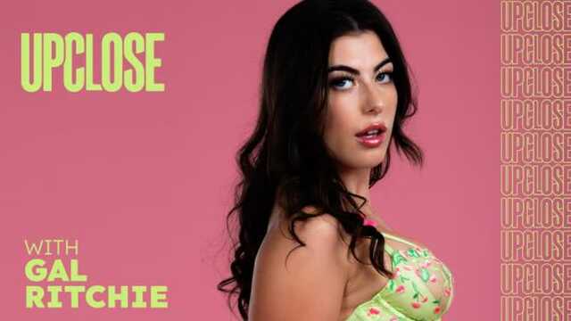 Ублажение прекрасной брюнеточки