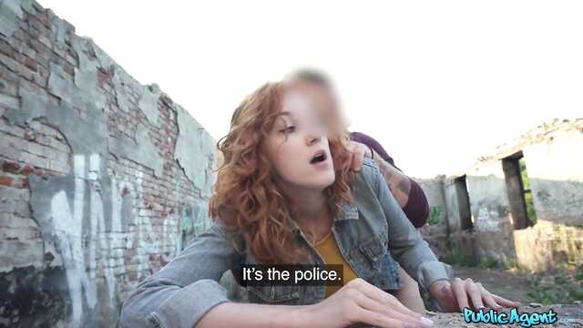 За деньги, конечно трахаюсь!