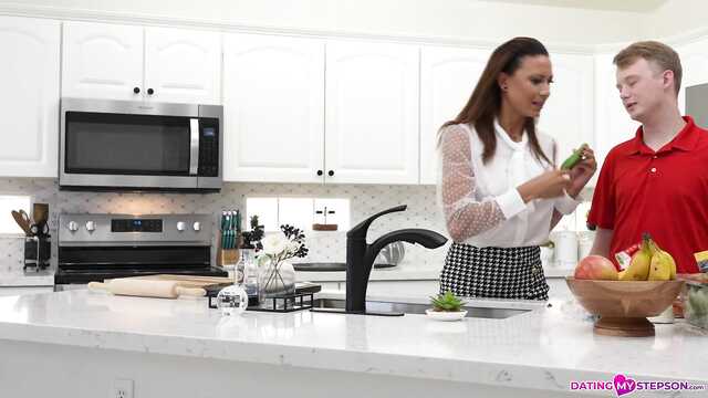 Мамаша никогда не откажет