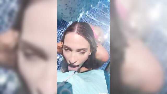 Горячий отпуск распутной блядин