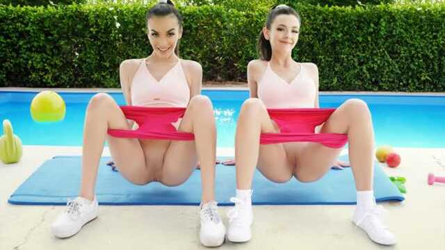 Торчащий хуй тренера доставляет кайф сестренкам