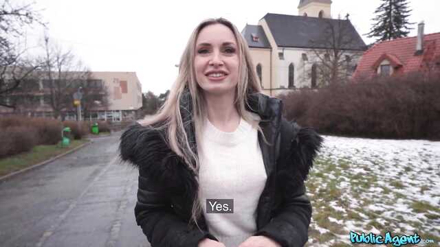 Брошенная немецкая жена быстро нашла свободный хуй