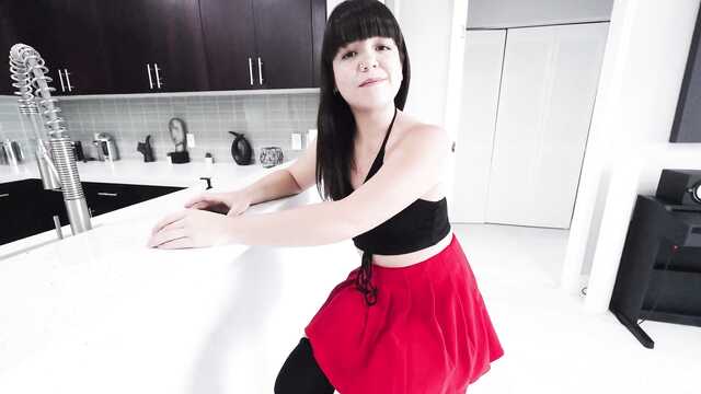 За баблишко сестра даст потрахаться