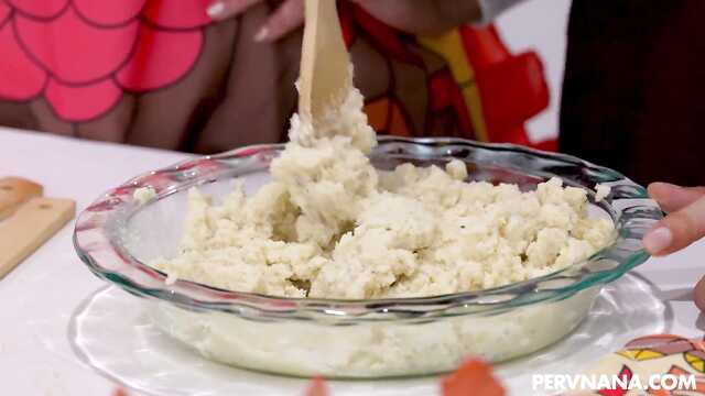 Какой семейный праздник без секса со зрелочками7