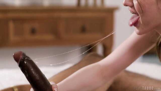 Как же хорошо меня трахнул отец и старший братик