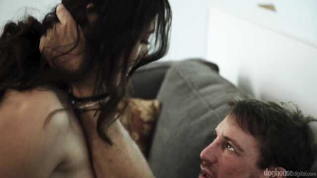 Хватит дрочить сестренка, поиграй с моим членом