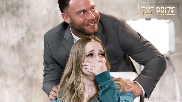 Семейные пары собрались в загородном доме для ебли