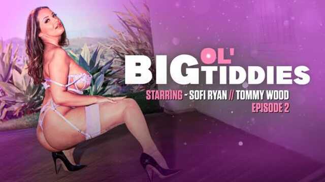 Возбуждаю соседа попкой и зову в дом для секса