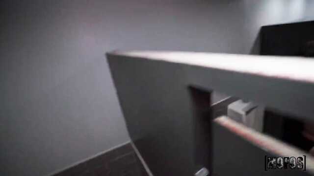 Вакханалия греха в ночном клубе