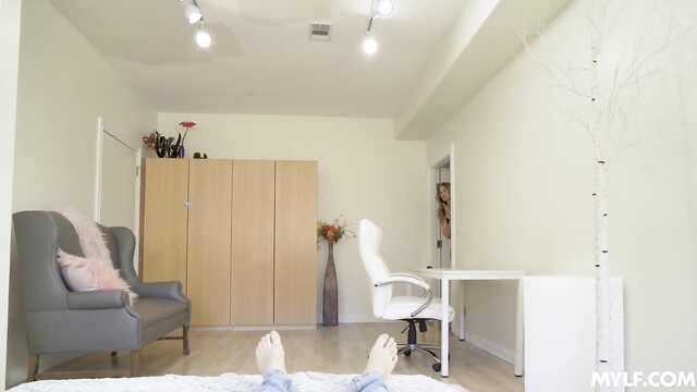 Успехи в соблазнении классной мамочки