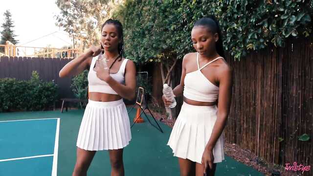 Как опраздновать победу в теннисе?