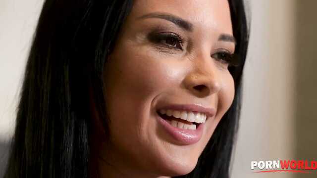 Трио - мечта похотливой замужней дамы