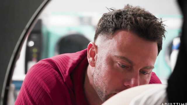 Скандал за дверями прачечной