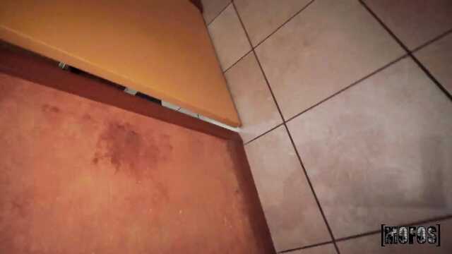 Вот это визит в солярий! Секс с милф