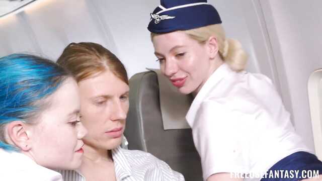 Оргия в самолете с молоденькими стюардессами